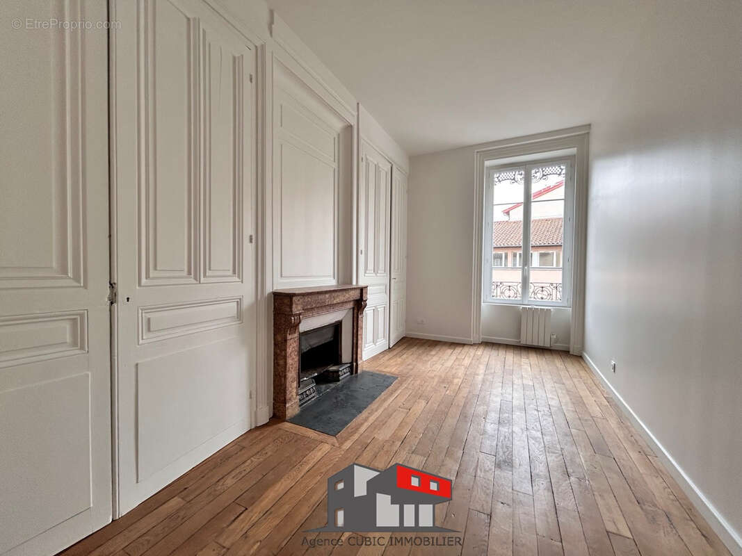 Appartement à VILLEFRANCHE-SUR-SAONE