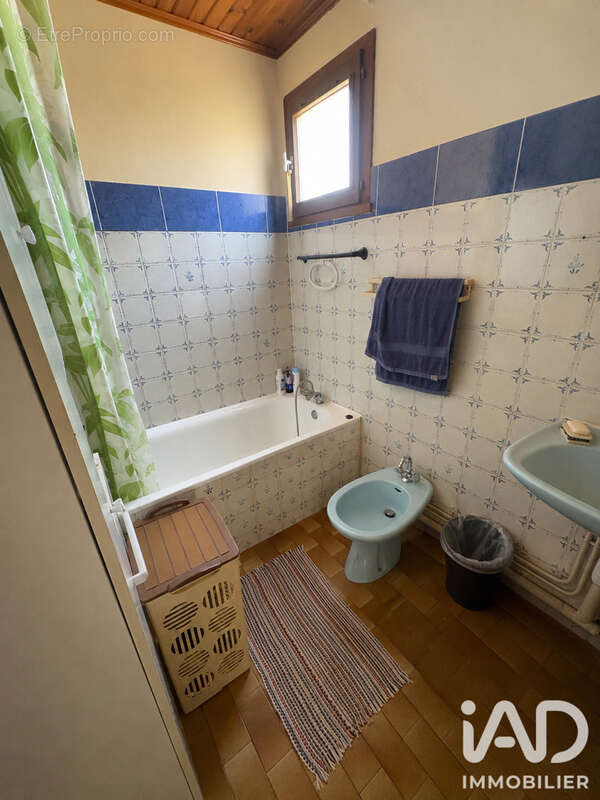 Maison 93 m² à Avignon  - photo 6
