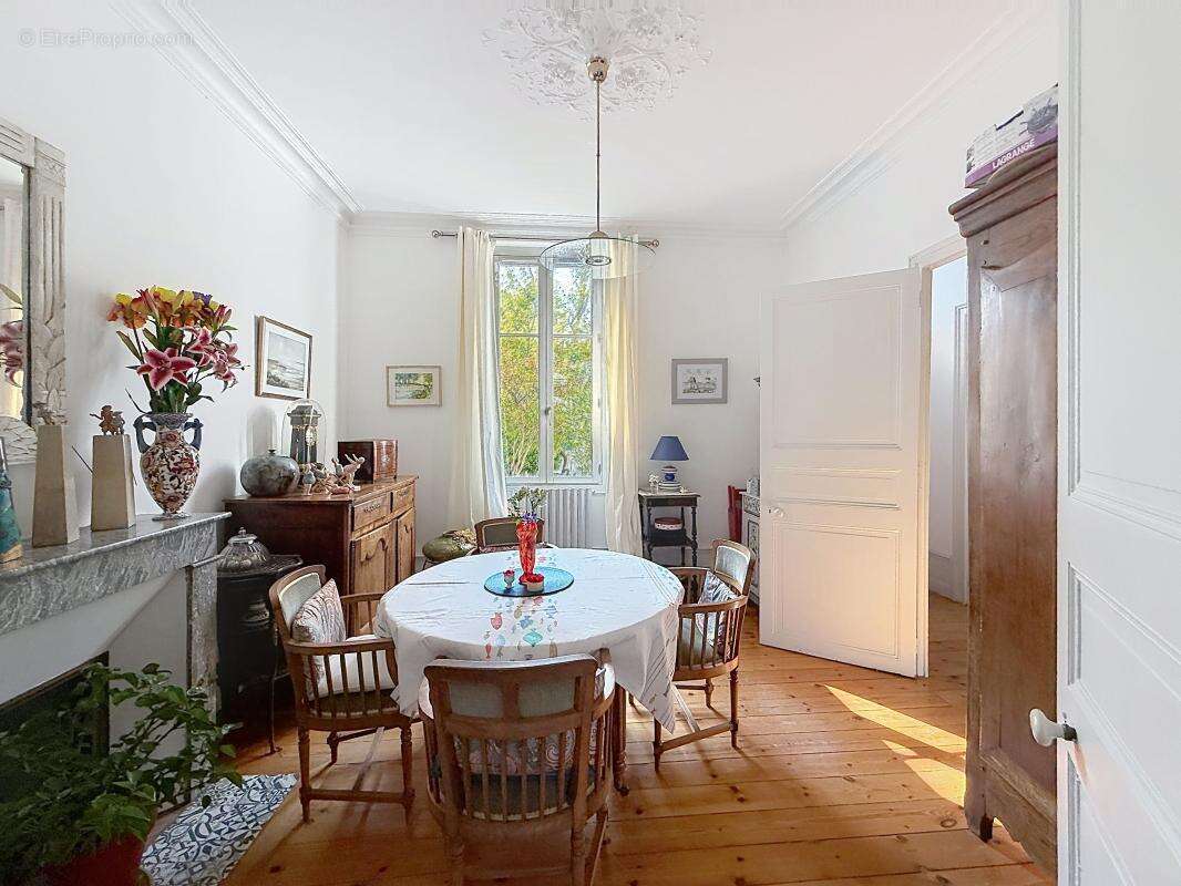 Maison à LA ROCHELLE
