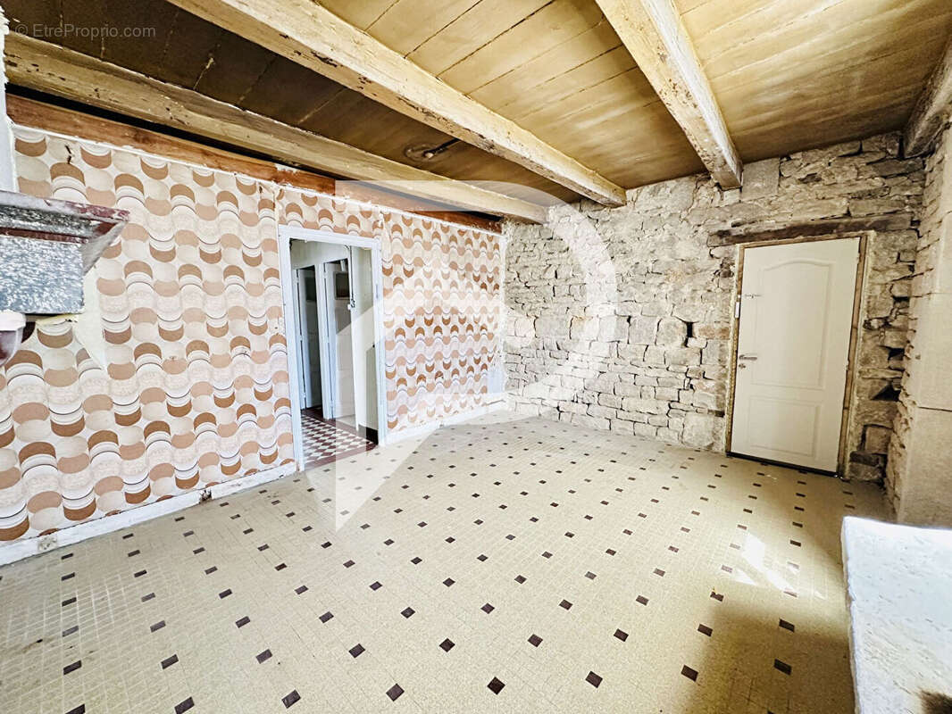 Maison à ESNOUVEAUX