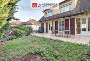 Appartement à MAURECOURT