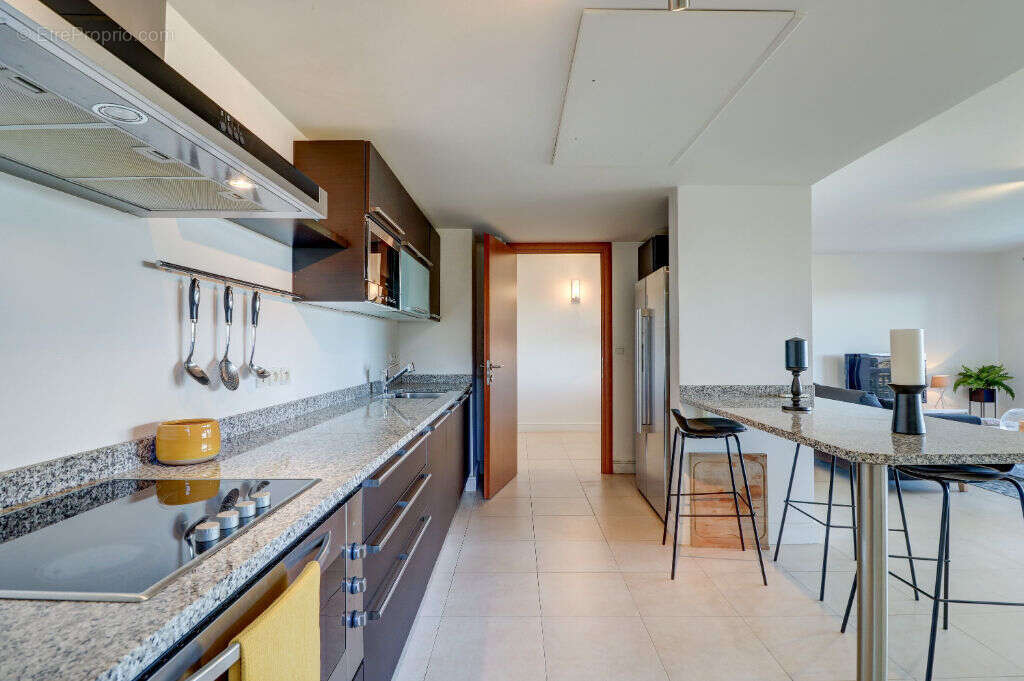 Maison à MANDELIEU-LA-NAPOULE