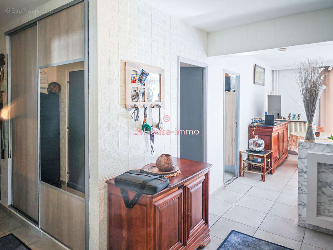 Appartement à MARSEILLE-11E