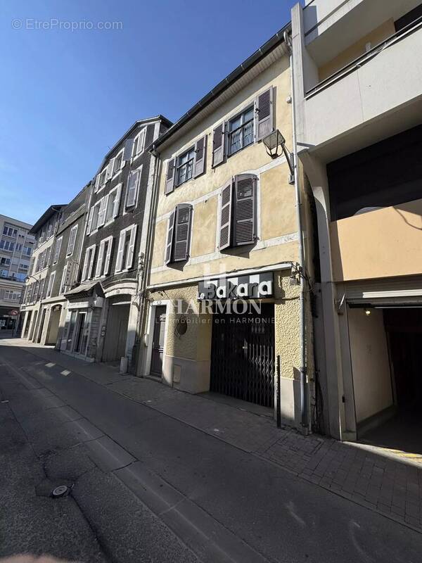 Commerce à PAU