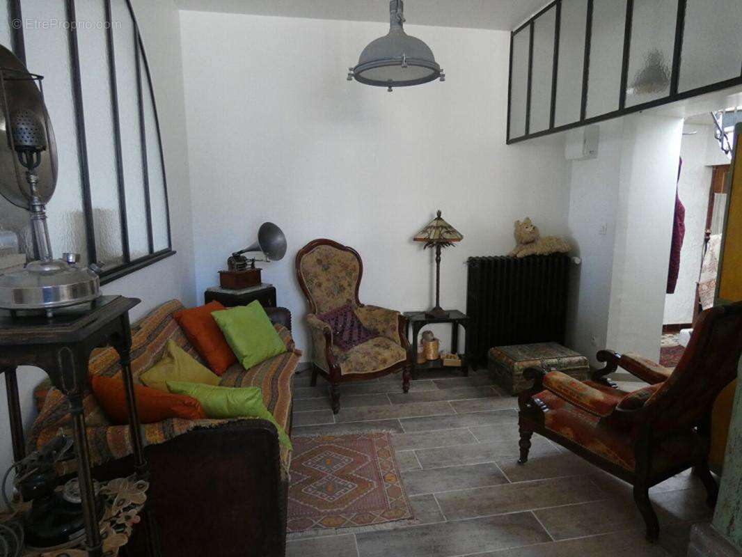 Maison centre ville bord de rivière - photo 4