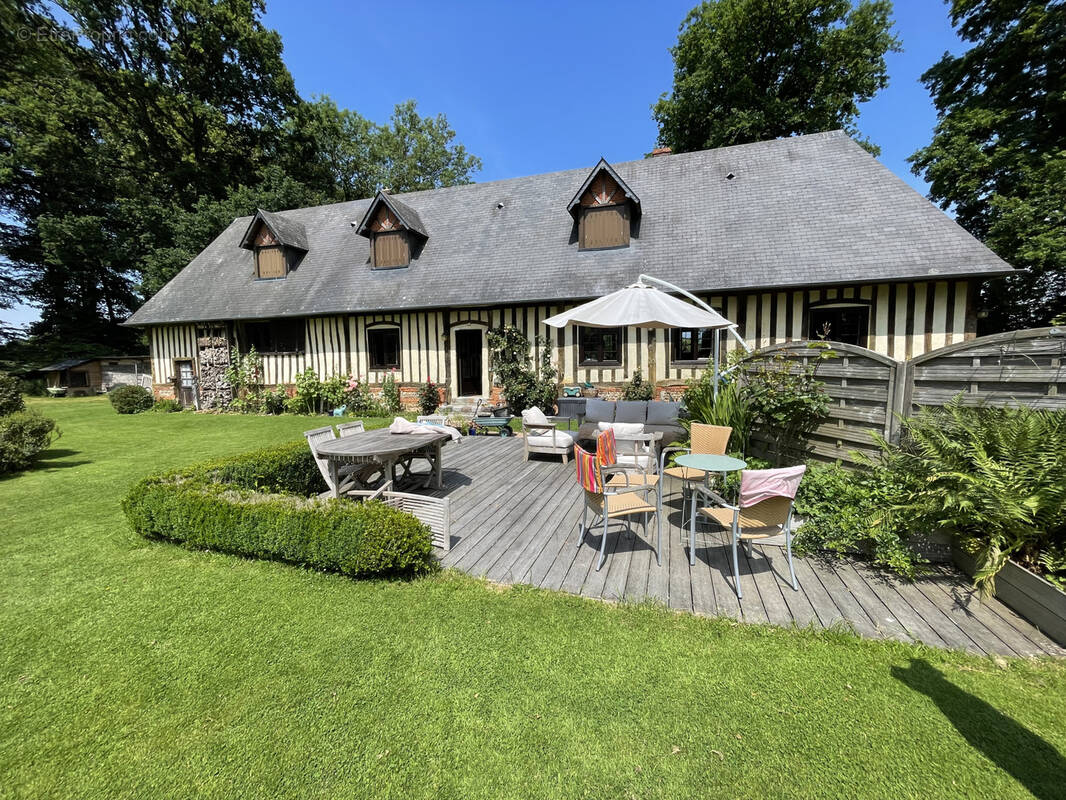 Maison à SAINT-ROMAIN-DE-COLBOSC