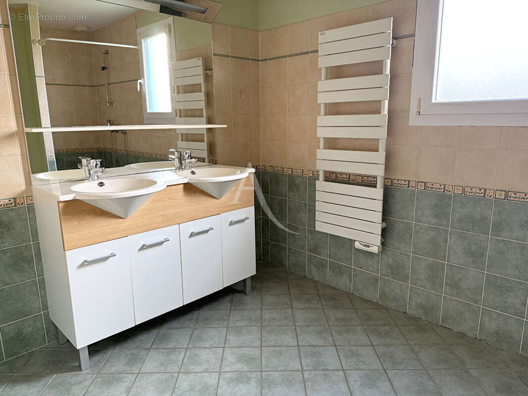 Maison à SAINT-BENOIST-SUR-MER