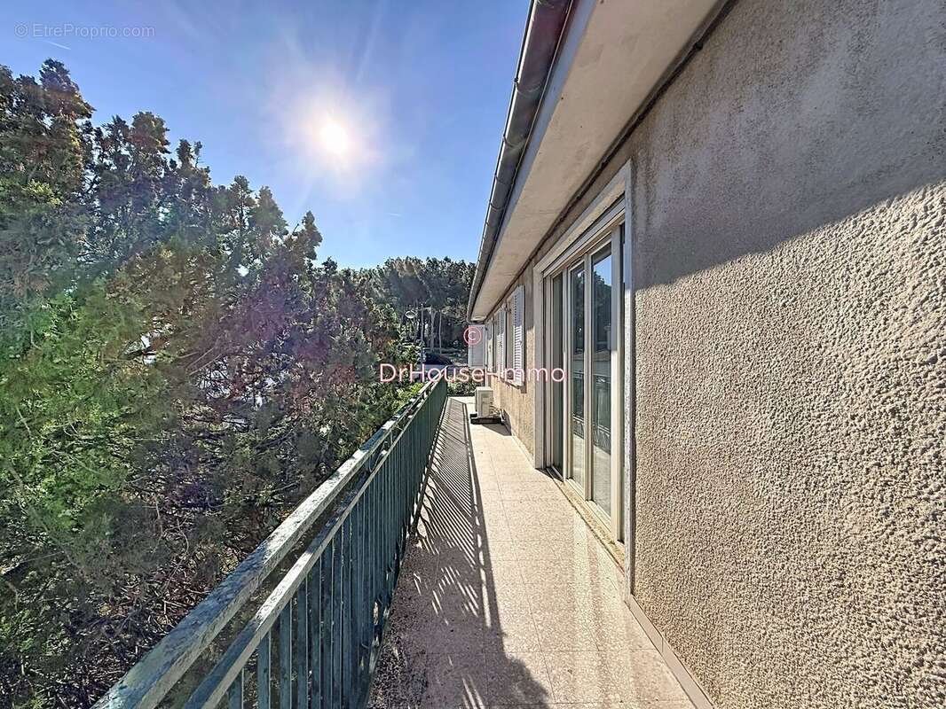 Maison à SAINT-VICTORET