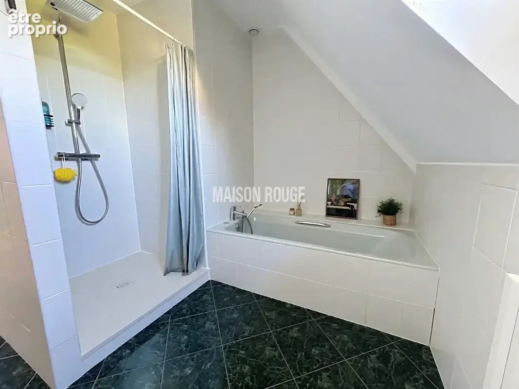 Maison de standing  avec piscine chauffée et couverte - Le Vivier-sur-Mer - photo 14