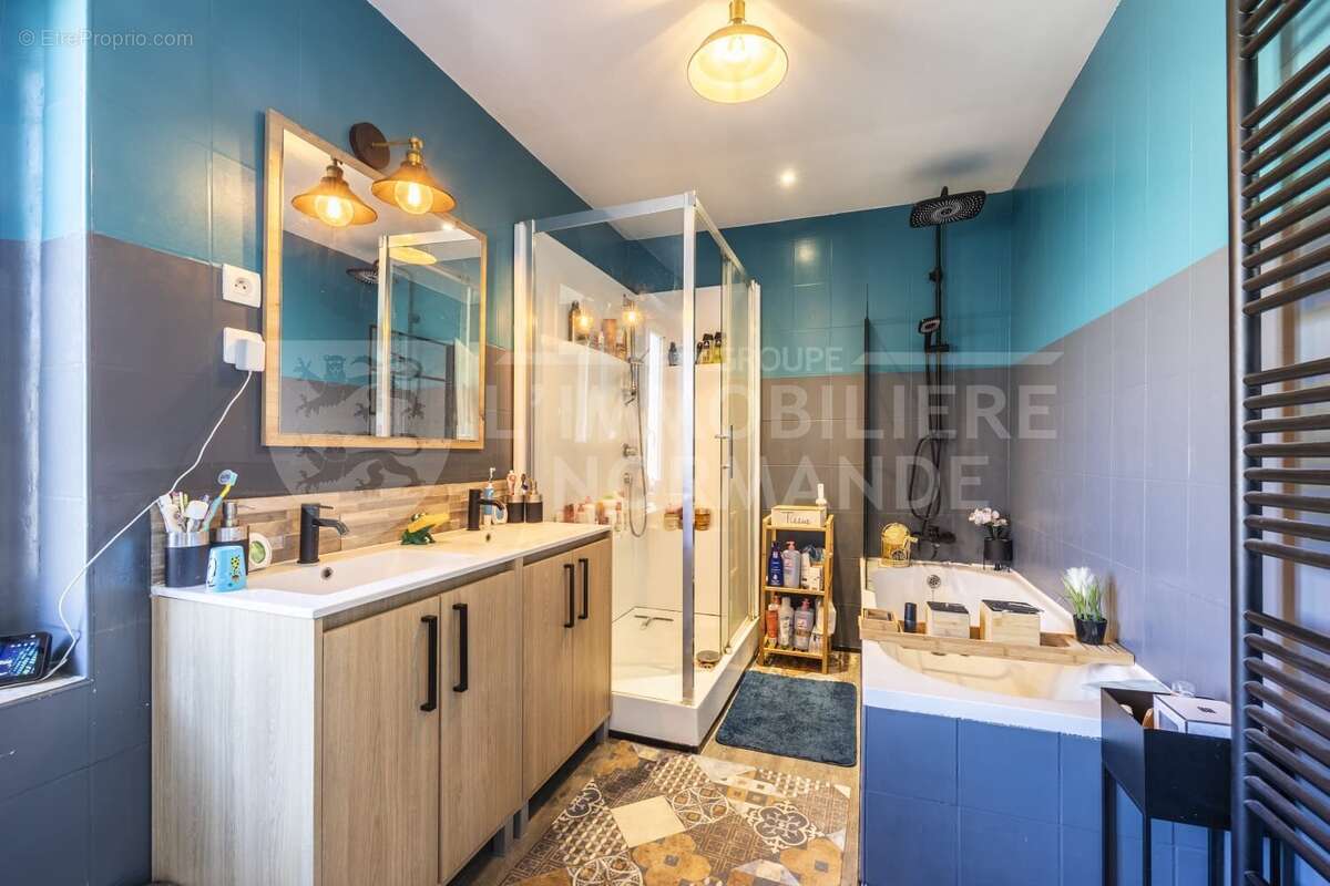 Maison à BRETAGNOLLES