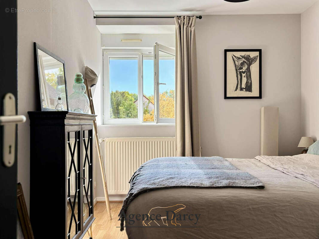 Appartement à MESSIGNY-ET-VANTOUX