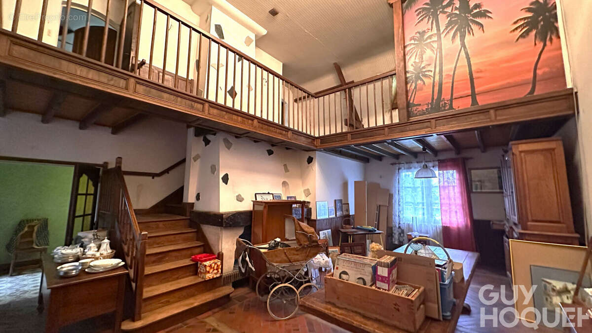 Maison à MARIGNY-BRIZAY