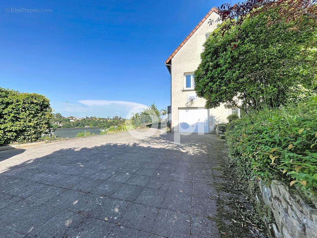 Maison à BRIVE-LA-GAILLARDE