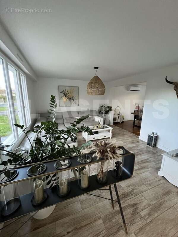 2 (2) - Maison à SAINT-GILDAS-DES-BOIS