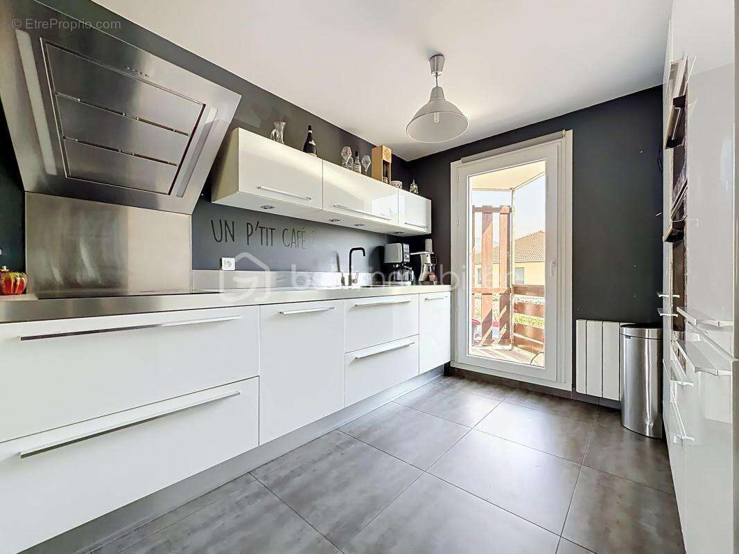 Appartement à VARCES-ALLIERES-ET-RISSET