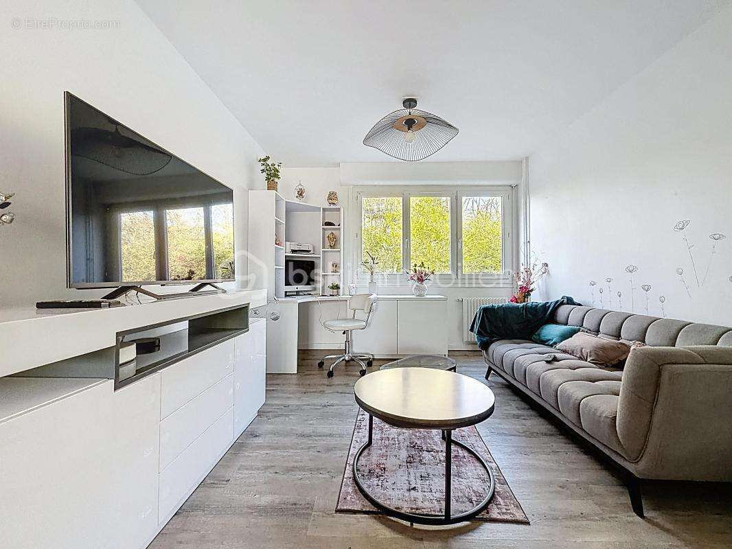 Appartement à HEROUVILLE-SAINT-CLAIR