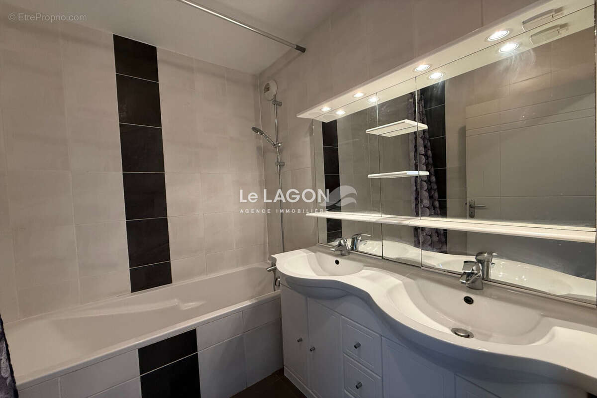 Appartement à SAINT-CYPRIEN