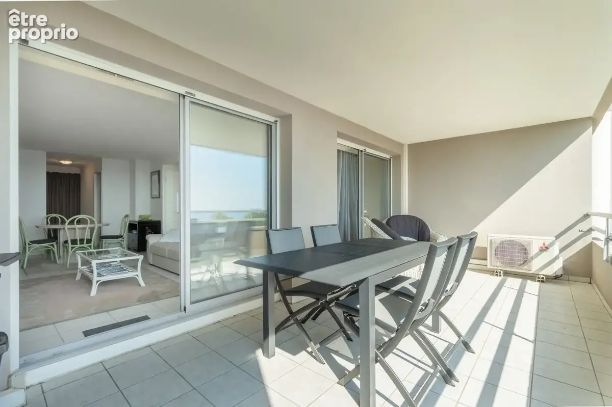 Appartement d'Exception avec Vue Panoramique, Garage et Cellier  Résidence Domaine du Golfe - photo 3