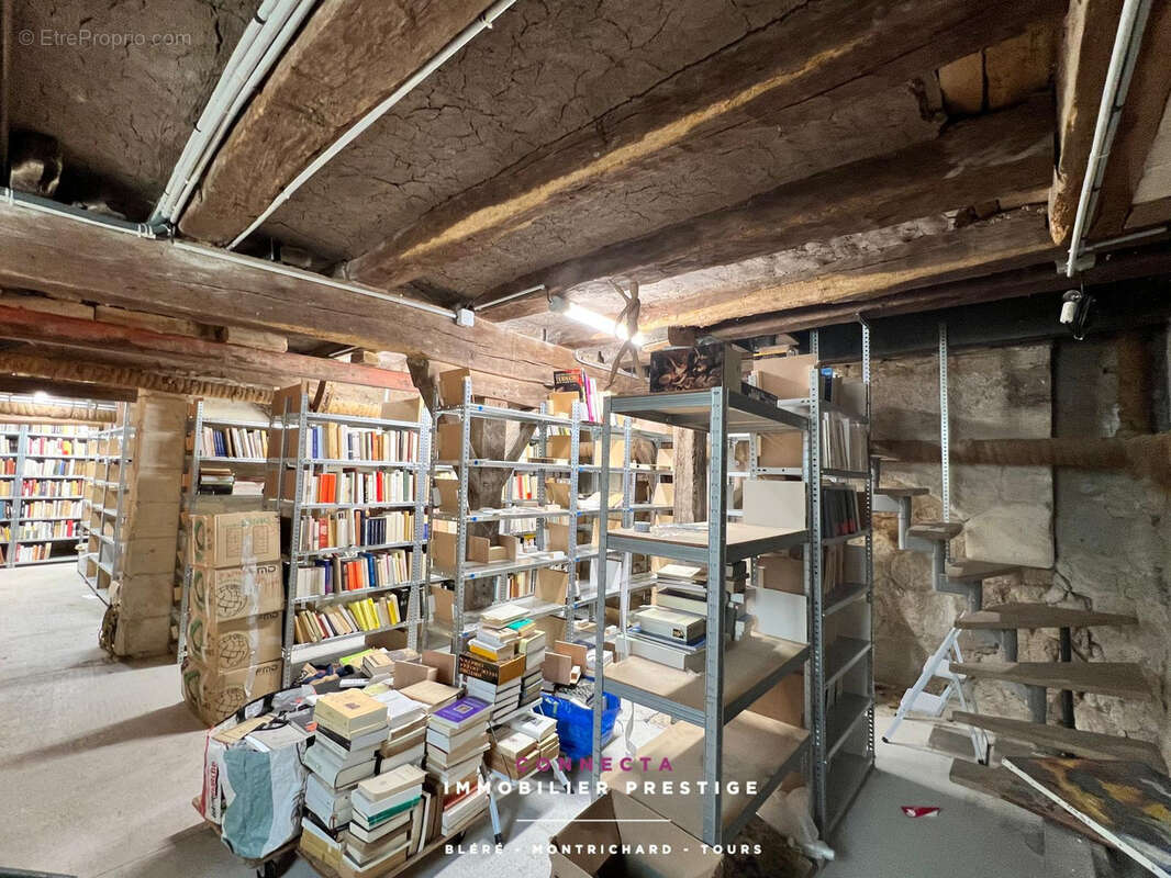 Maison à AZAY-SUR-CHER