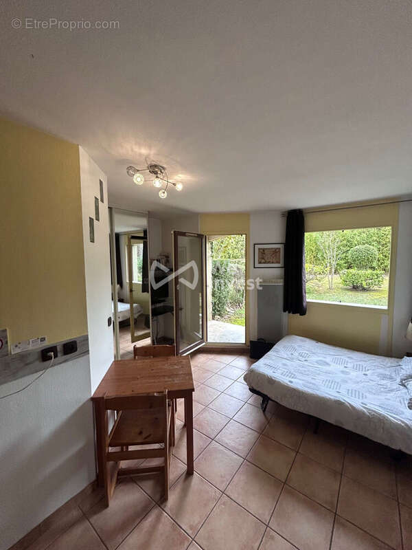 Appartement à GREOUX-LES-BAINS