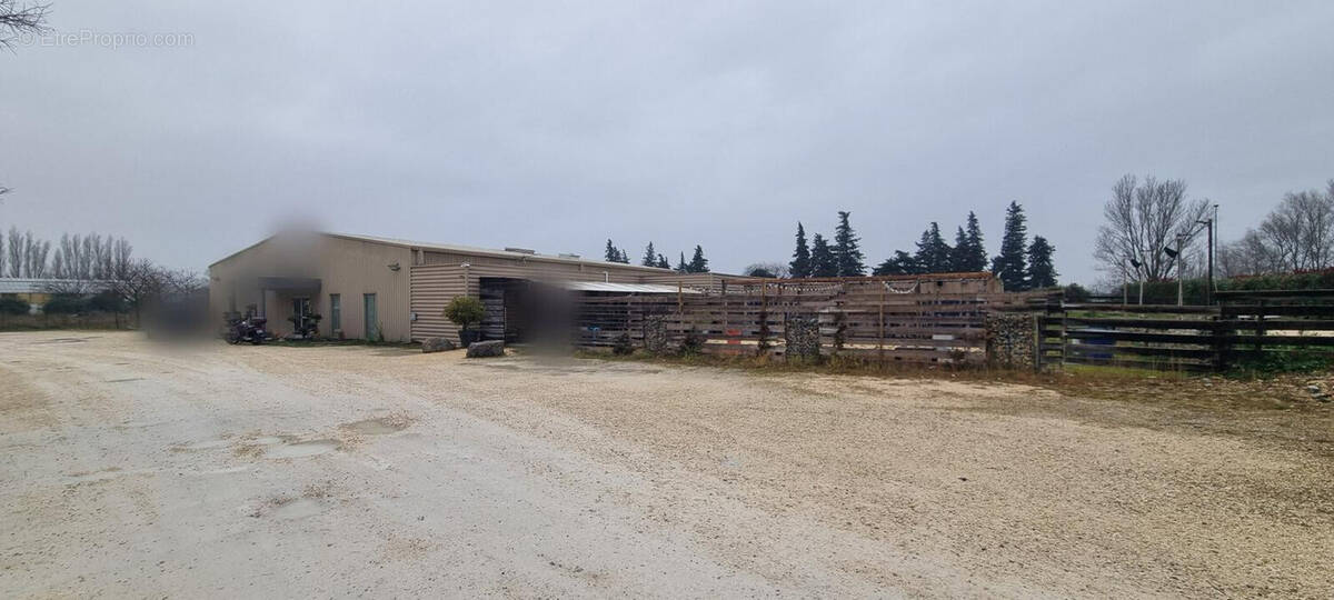 Autre à PIERRELATTE