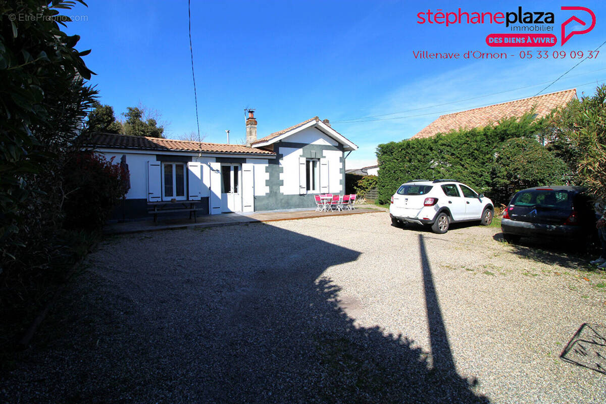 Maison à VILLENAVE-D&#039;ORNON