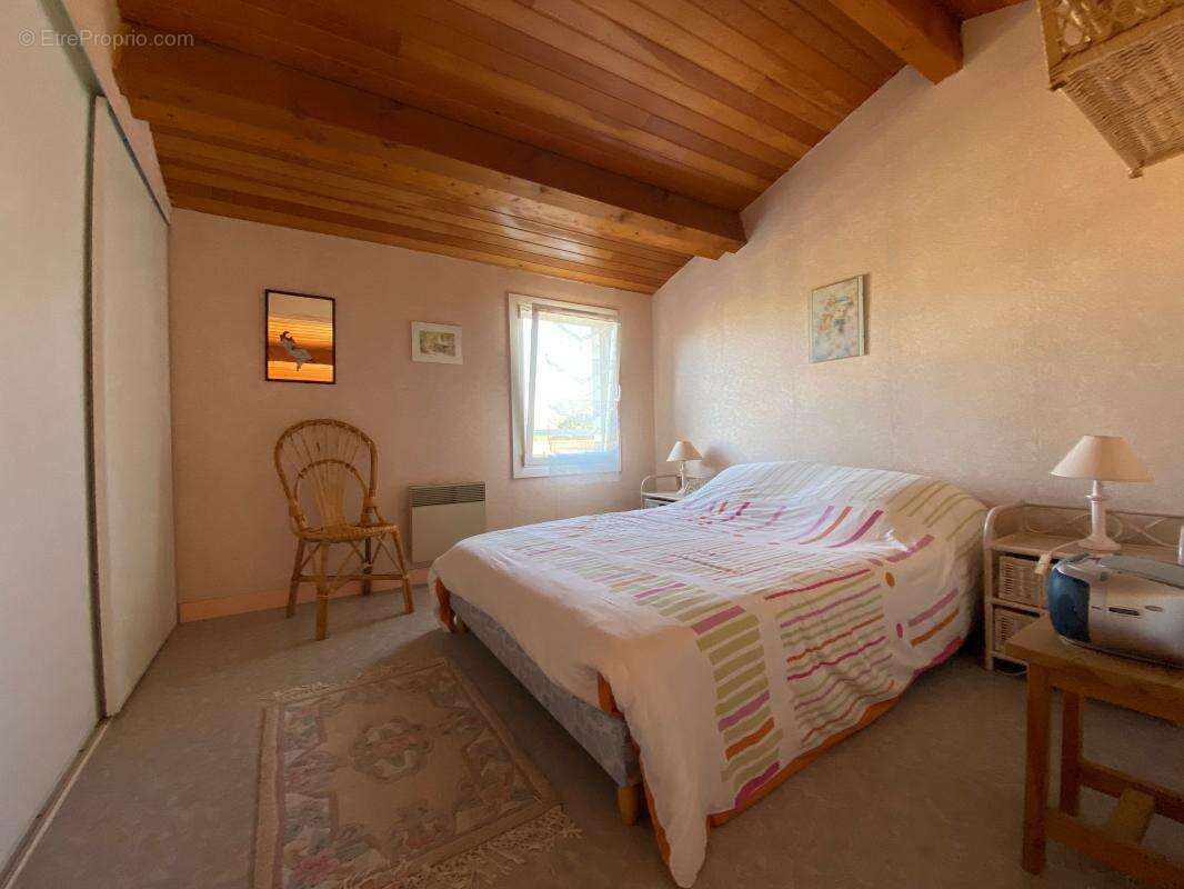 Maison à LES MATHES