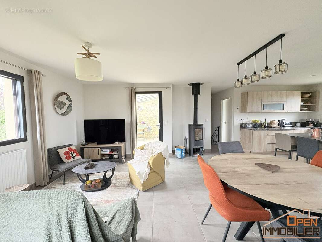 Maison 128 m² à Payrac  - photo 37