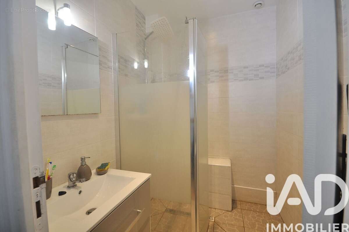 Photo 7 - Maison à LUNEL