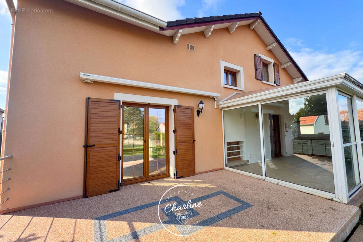 Maison à SAINTE-MARIE-AUX-CHENES