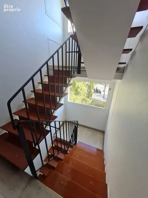 Appartement 5 pièces avec vue dégagée - photo 12