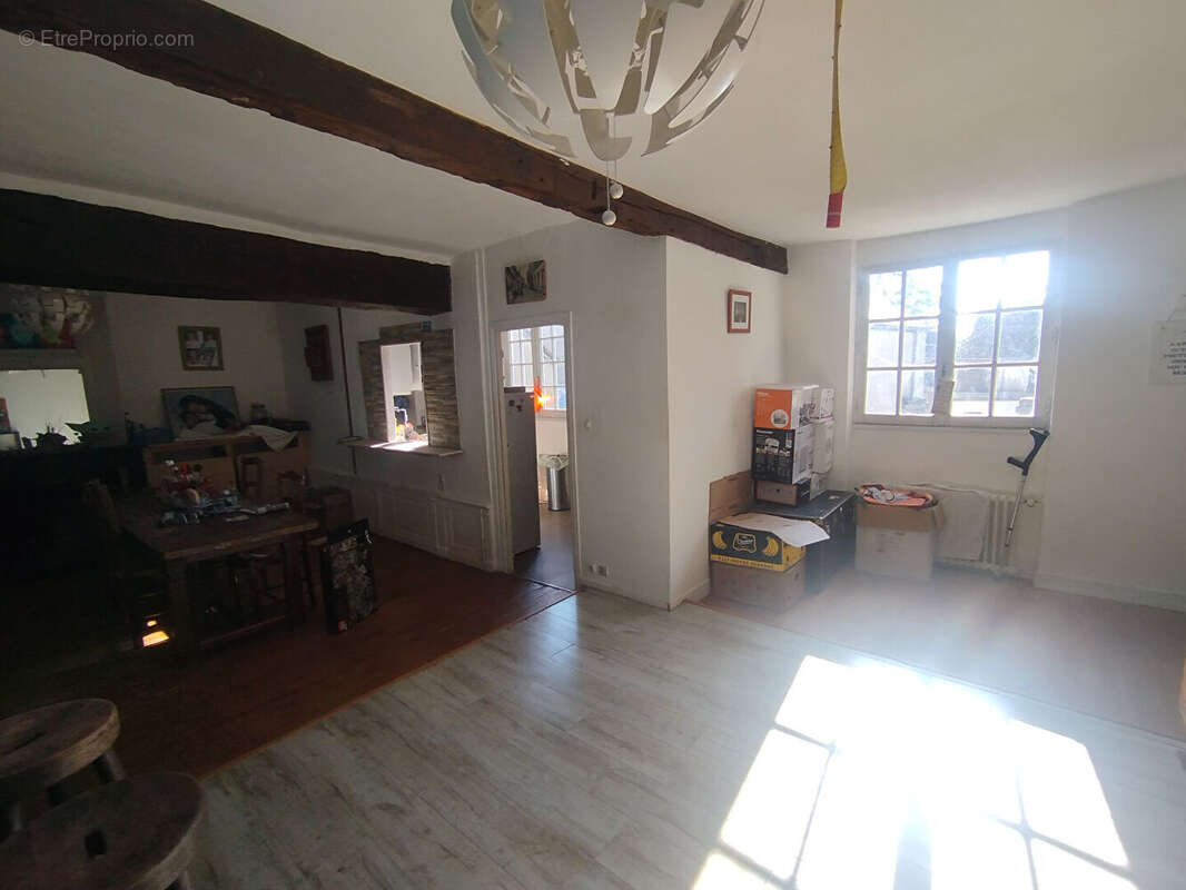 Maison à MONDOUBLEAU