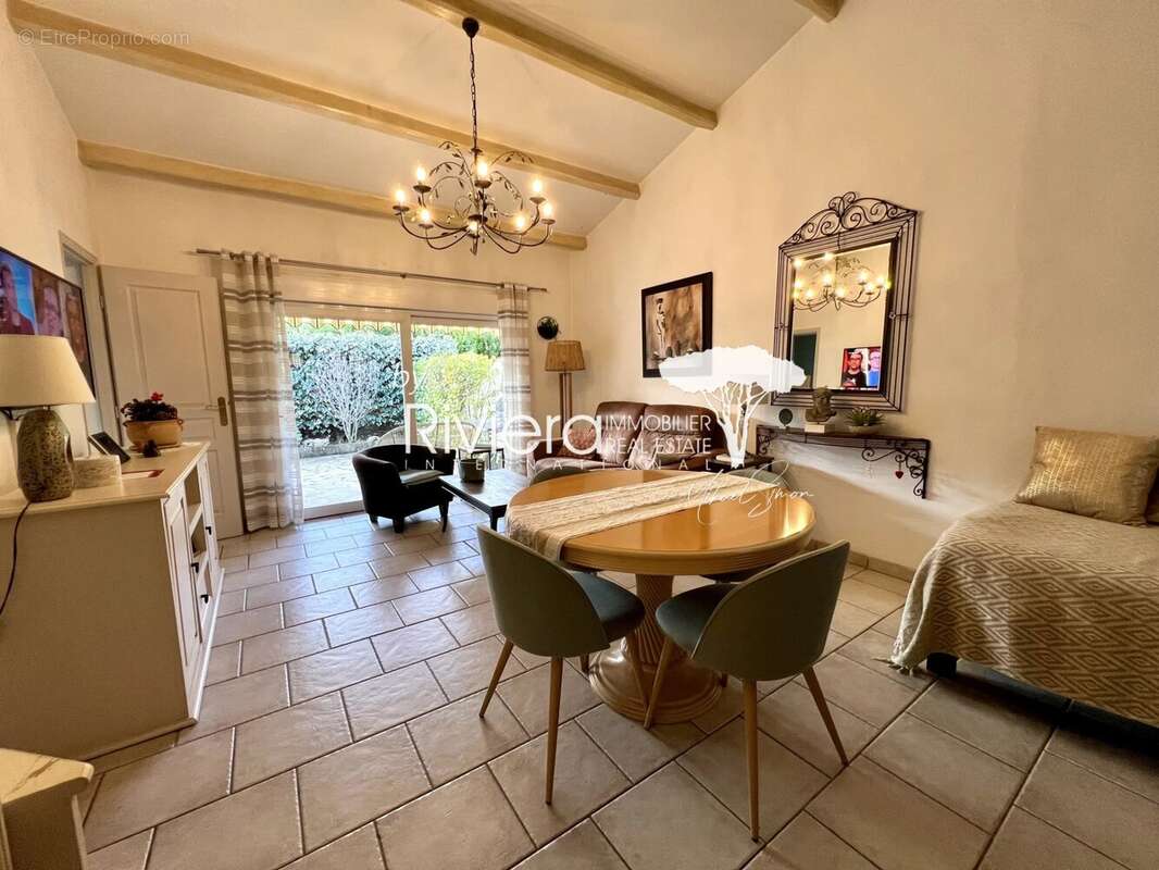 Maison à CAVALAIRE-SUR-MER