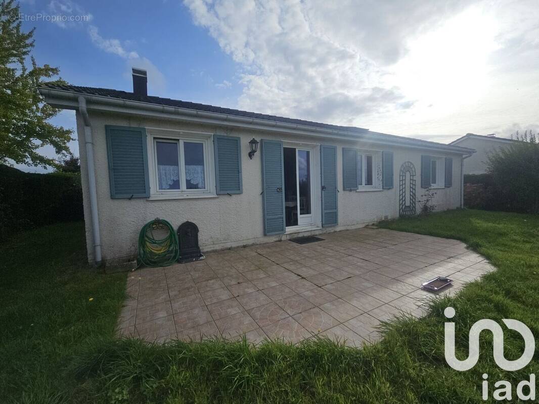 Photo 1 - Maison à SAINT-MARTIN-DU-MANOIR