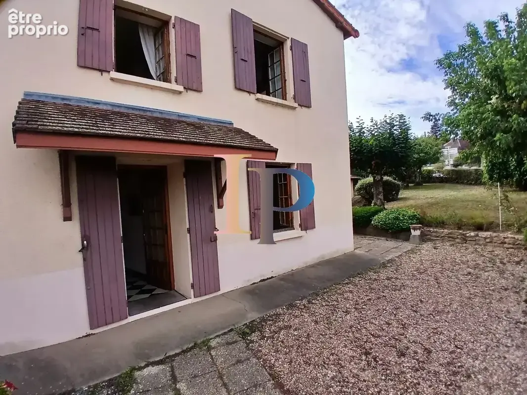 Maison 5 pièces 107 m² à vendre à Charlieu (42190) - photo 4