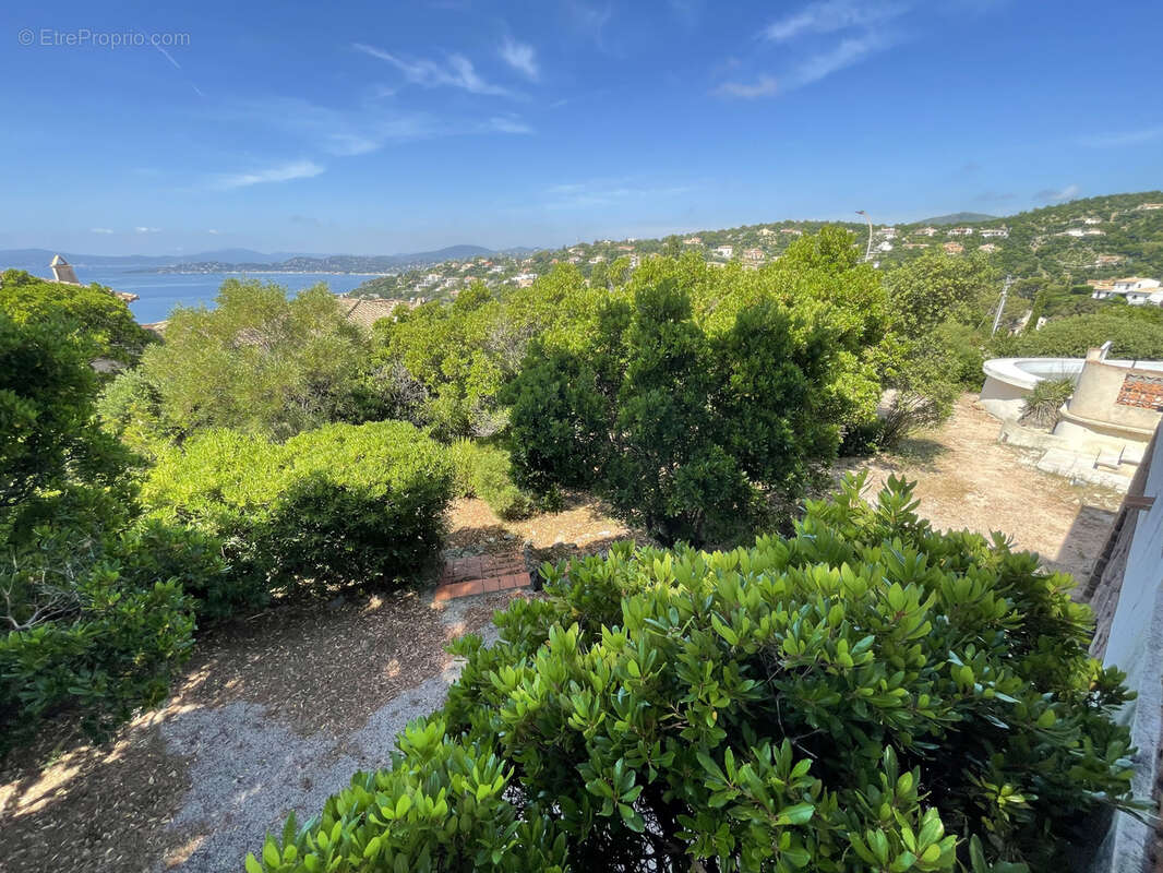 Maison à LES ISSAMBRES