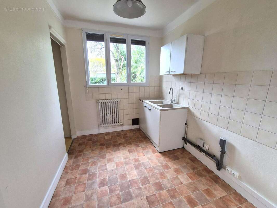 Maison à CHAMPS-SUR-MARNE