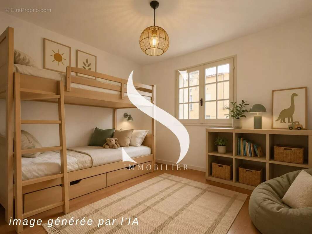 Appartement à VALLAURIS