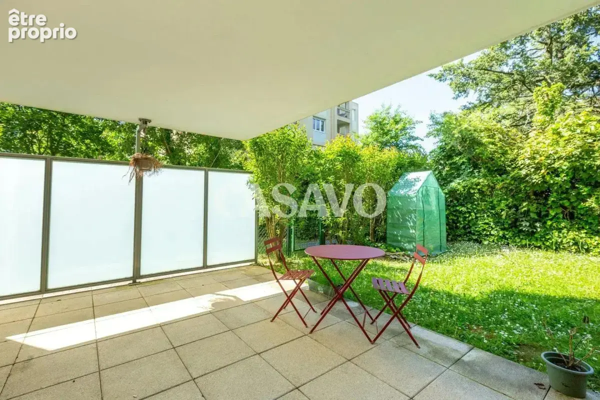 Vente Appartement 2 pièces de 42m² - 69150 Décines-Charpieu - photo 5