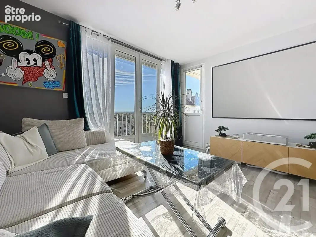 Appartement 3 pièces 55 m² à vendre à Sainte-Savine (10300) - photo 2