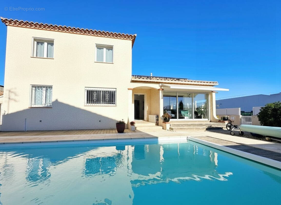 Maison à SAINT-CYPRIEN