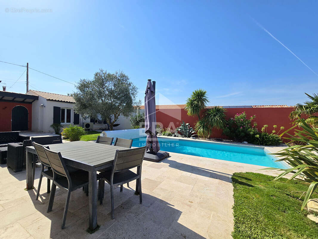 Maison à SAINT-SAUVEUR-D&#039;AUNIS