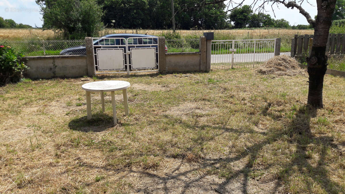 Fort potentiel ! Maison avec studio indépendant, grenier aménageable et jardin - photo 6