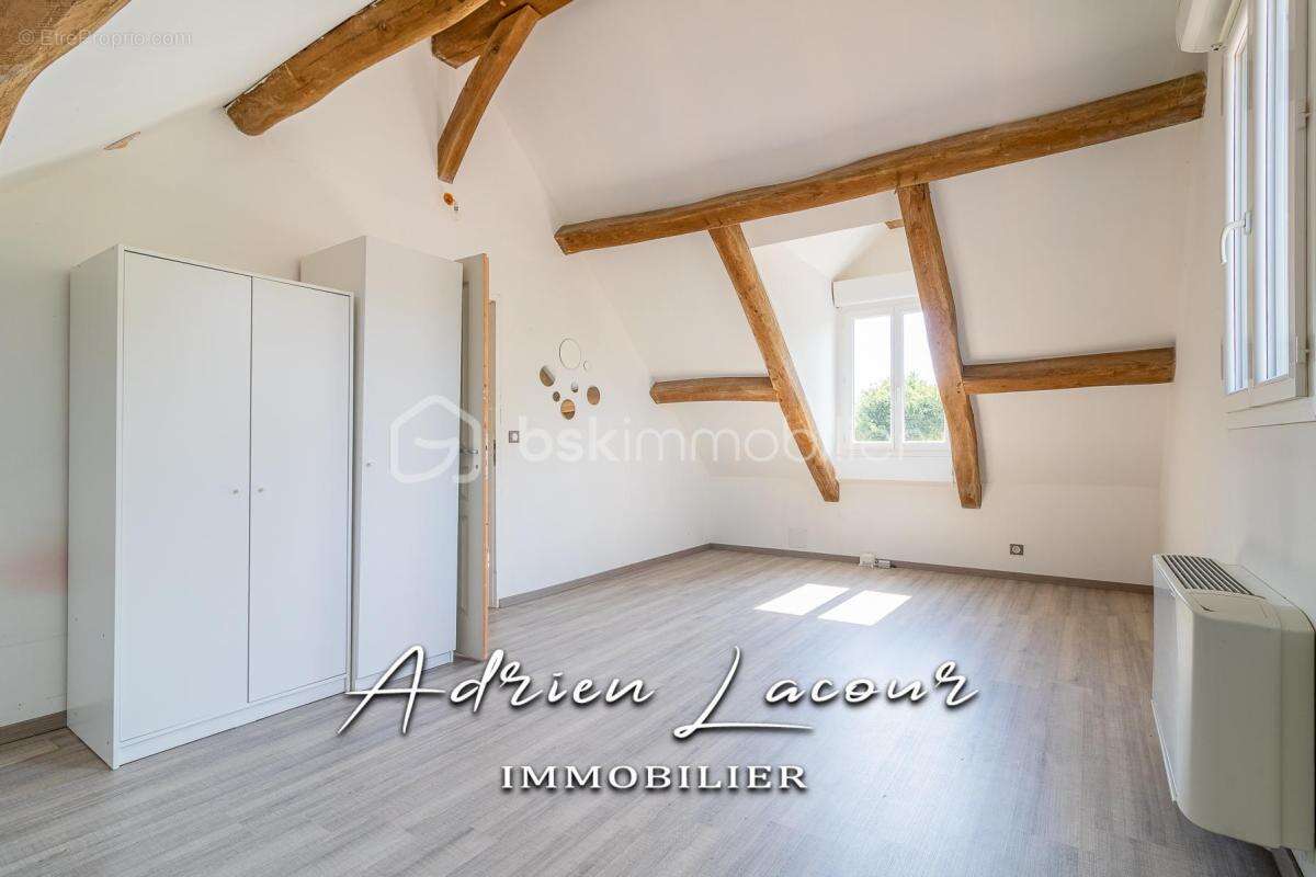 Belle maison familiale de style solognote - photo 12