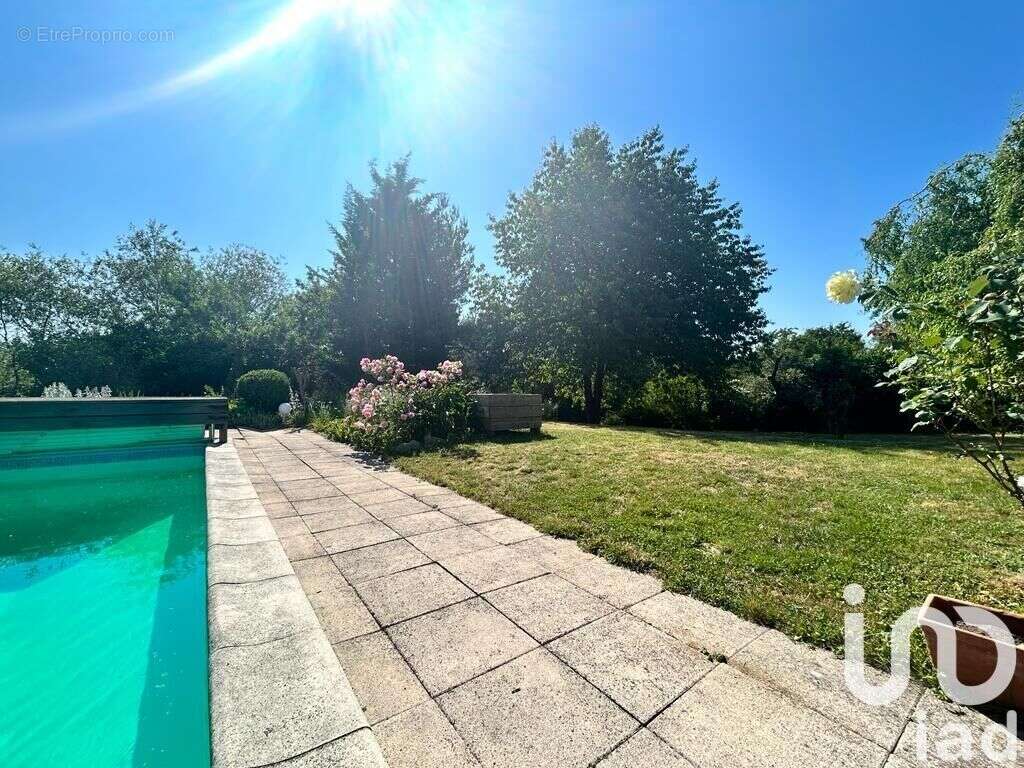 Photo 4 - Maison à SANRY-LES-VIGY