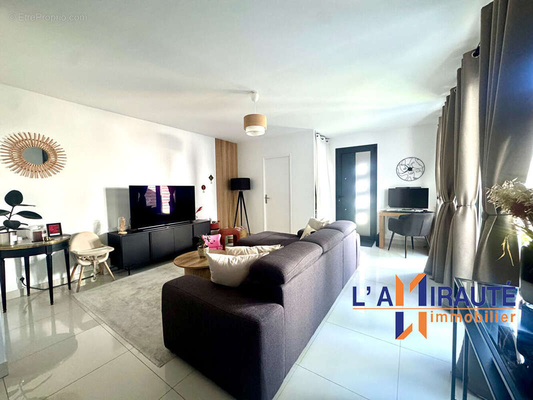 Appartement Houilles 2 pièce(s) 46 m2 - photo 2
