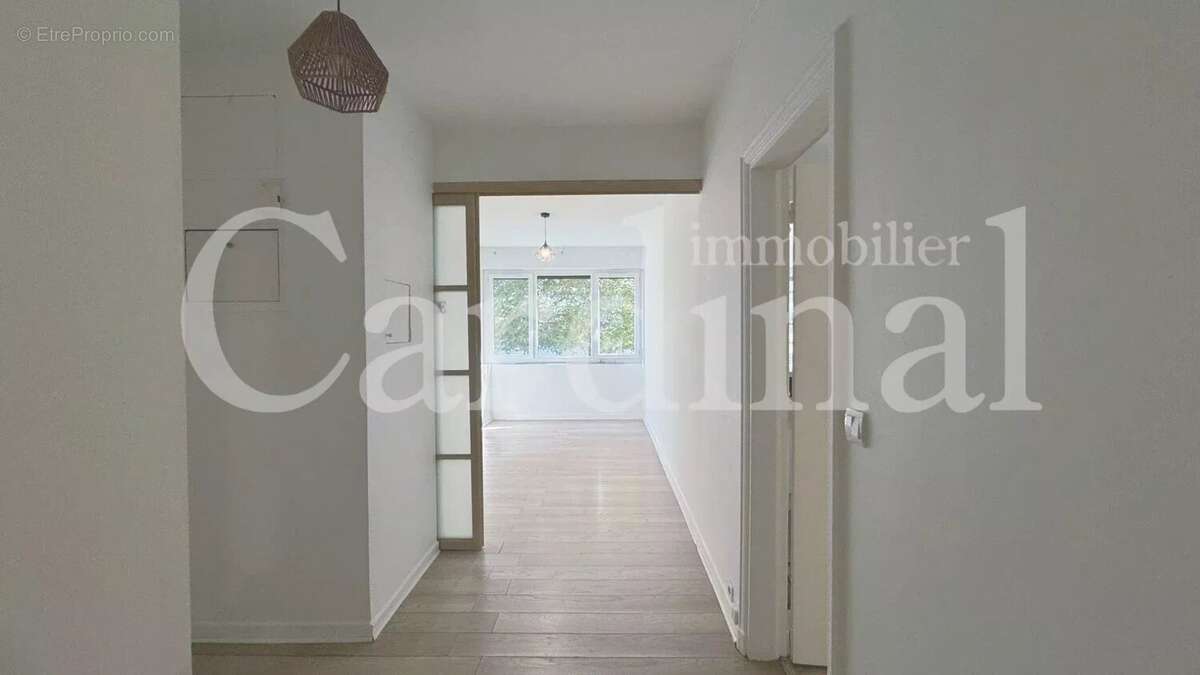 Appartement à NOISY-LE-ROI
