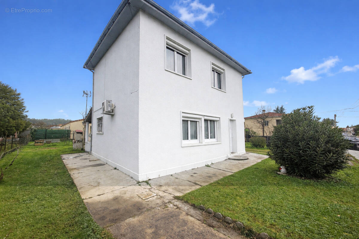 Maison à VILLENEUVE-SUR-LOT