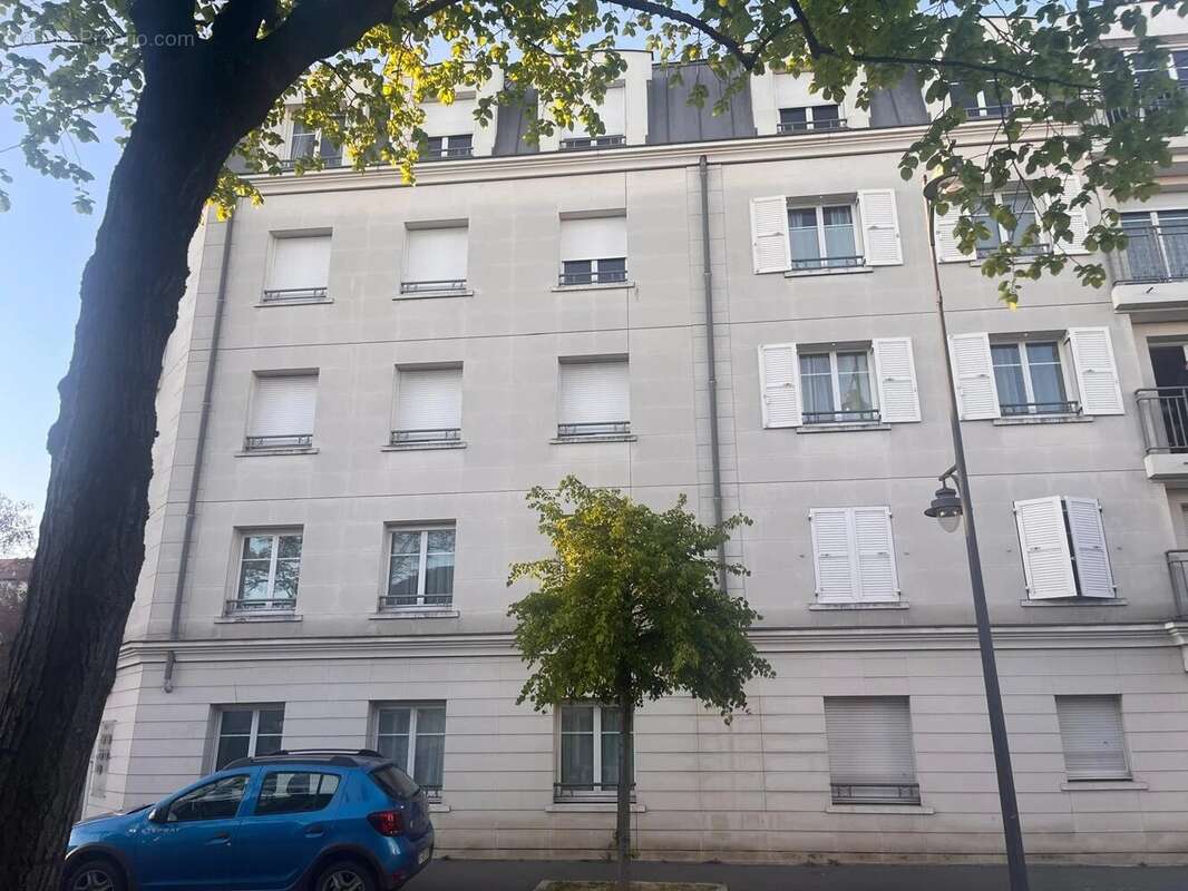 Appartement à MAISONS-ALFORT