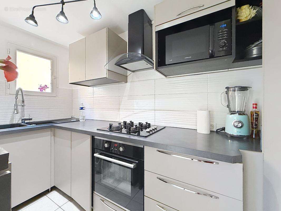 Maison 62 m² à Roquebrune-Sur-Argens  - photo 4